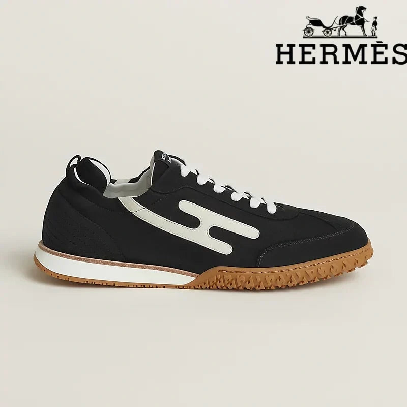 Herm¨¨s Jet Sneaker in Black and White