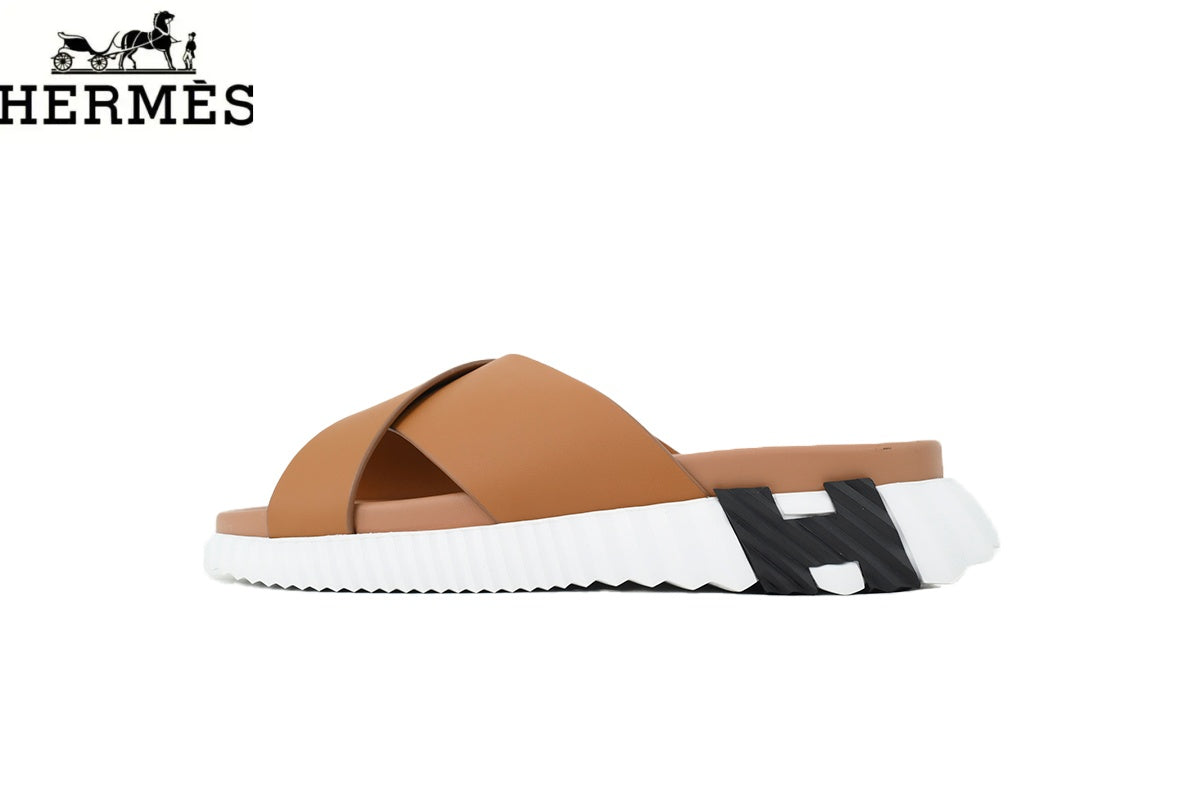 Herm¨¨s   slides Tan Leather Cross-Strap Slide Sandal