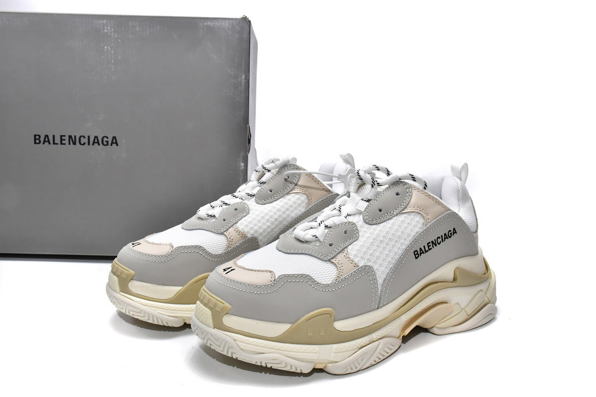 Balenciaga men's shoes Track Sneaker  Triple S Sneakers balenciaga runners White